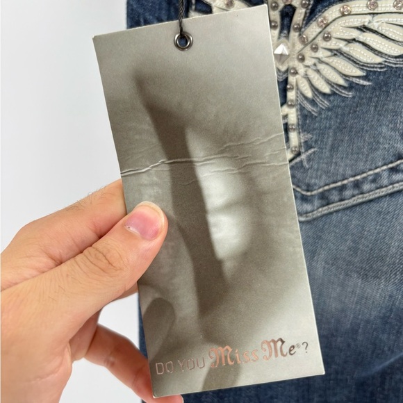 Miss me buckle Y2K 2000s beaded embroidered bling cross wings size 29x34.5 long - Picture 6 of 12